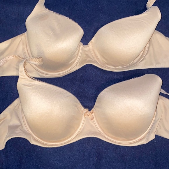 Victoria Secret Lightly Lined Underwire Tan 2 Bras - Picture 1 of 2